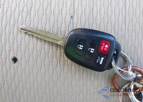 2018 Toyota Corolla Le from USA, damaged, VIN 2T1BURHE3JC095758